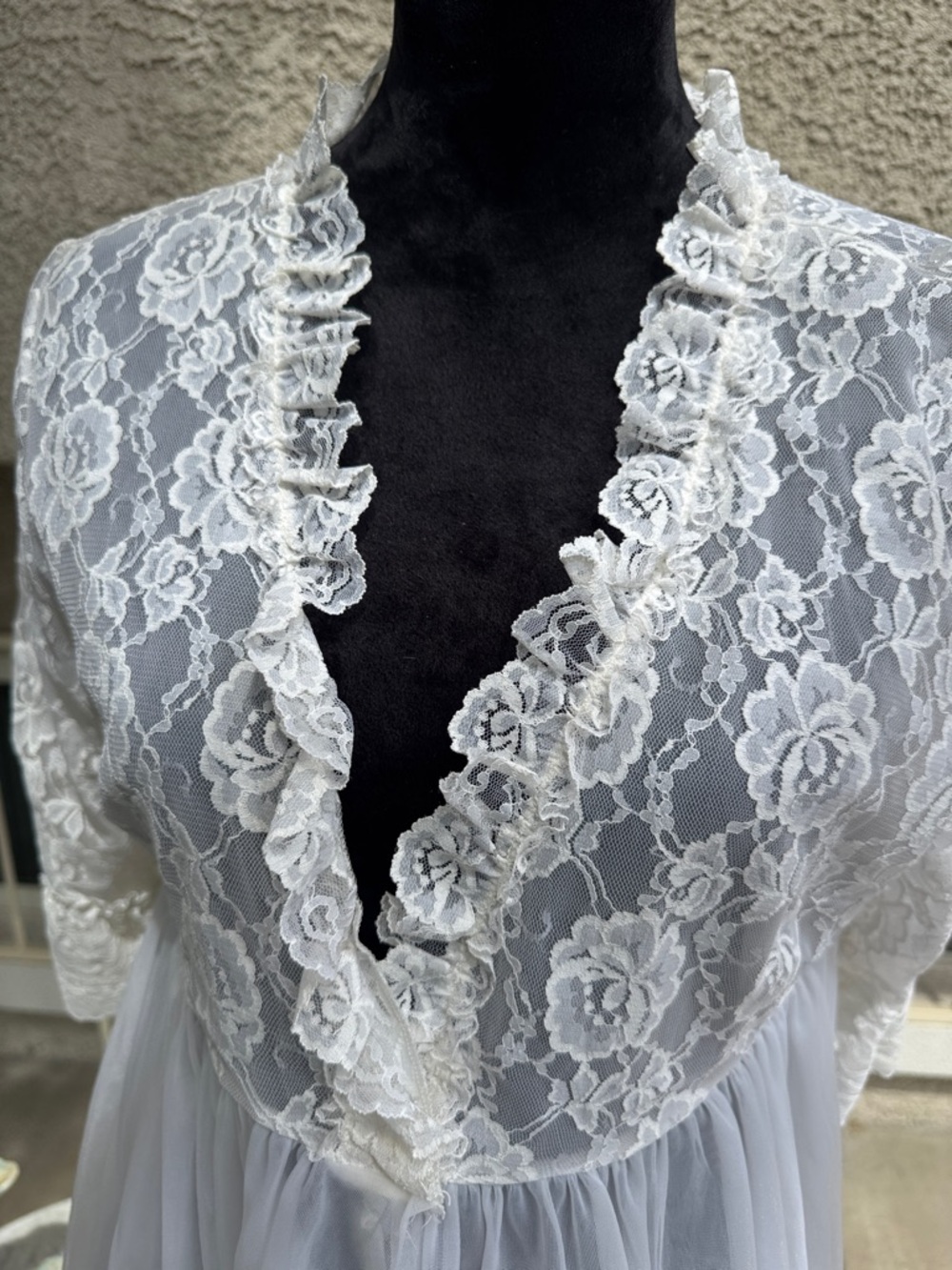 Vintage Teri-She White Lace Robe Duster | Sheer Bridal Lingerie | Romantic - Picture 3 of 10